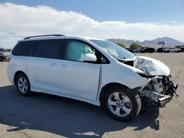 5TDKZ3DC4JS904579 2018 2018 Toyota Sienna- LE 4