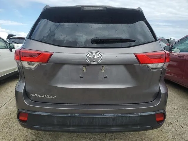 5TDZARFH2KS051389 2019 2019 Toyota Highlander- LE 6