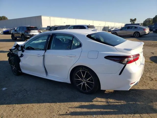 4T1T11BK8NU053779 2022 2022 Toyota Camry- SE 2