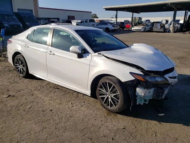 4T1T11BK8NU053779 2022 2022 Toyota Camry- SE 4