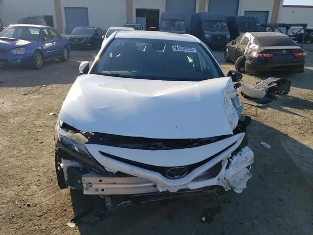 4T1T11BK8NU053779 2022 2022 Toyota Camry- SE 5