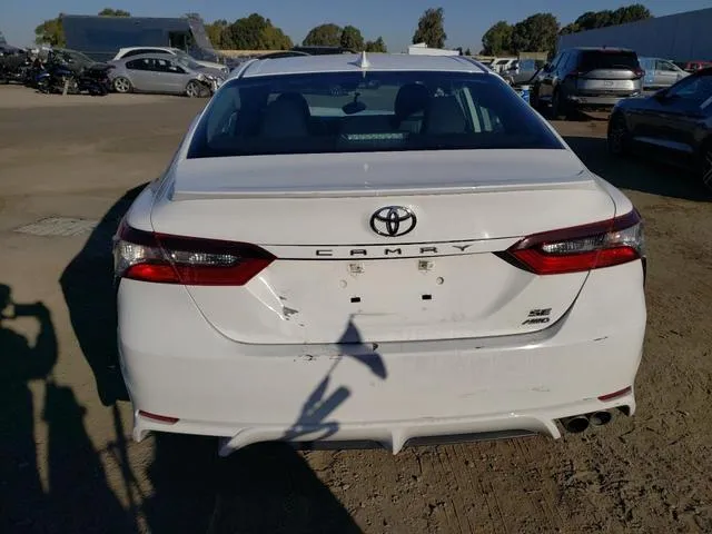 4T1T11BK8NU053779 2022 2022 Toyota Camry- SE 6