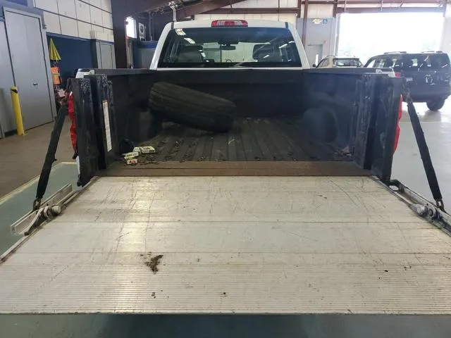 1GCVKNEH2HZ115167 2017 2017 Chevrolet Silverado- K1500 10