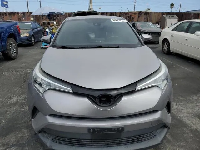 NMTKHMBX5JR061120 2018 2018 Toyota C-HR- Xle 5