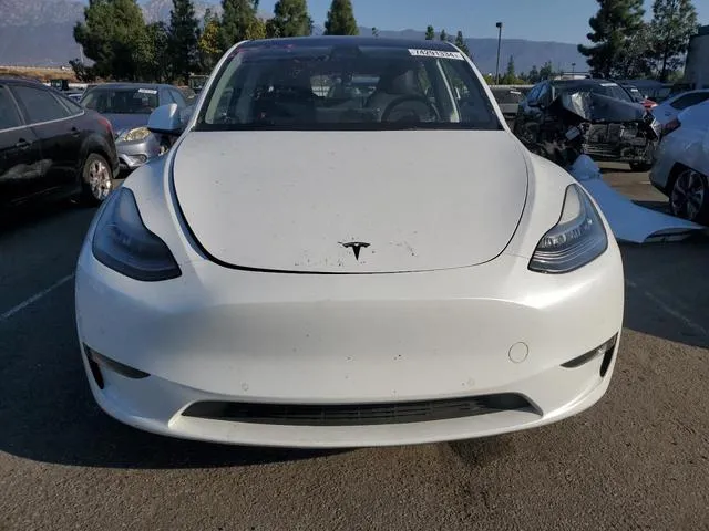 5YJYGAEE4MF159197 2021 2021 Tesla MODEL Y 5