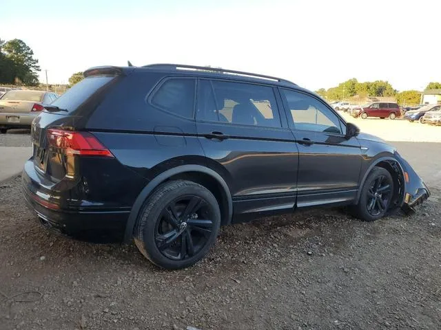 3VVCB7AX3PM092869 2023 2023 Volkswagen Tiguan- Se R-Line Black 3