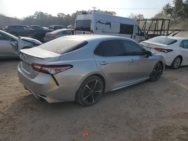 4T1B61HK4JU058881 2018 2018 Toyota Camry- Xse 3