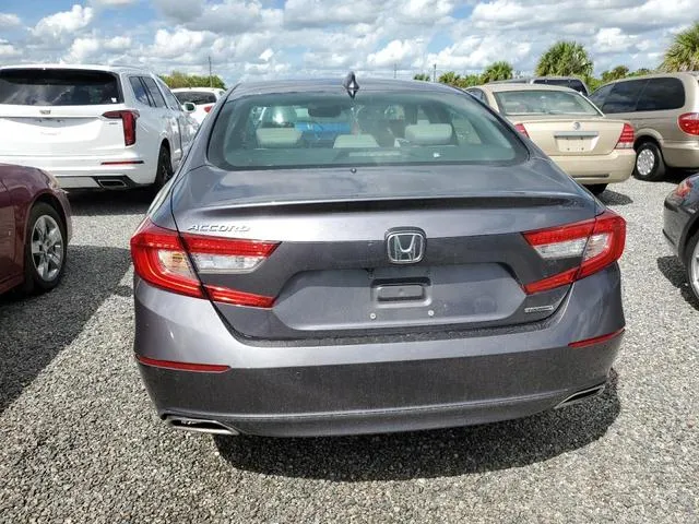 1HGCV1F95JA060119 2018 2018 Honda Accord- Touring 6