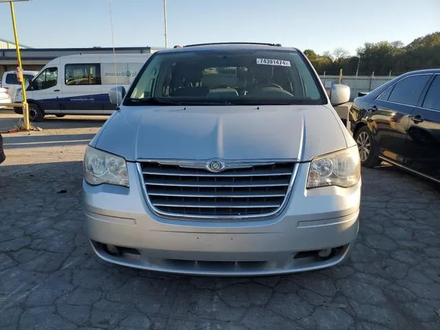 2A4RR5D1XAR228134 2010 2010 Chrysler Town and Country- Touring 5