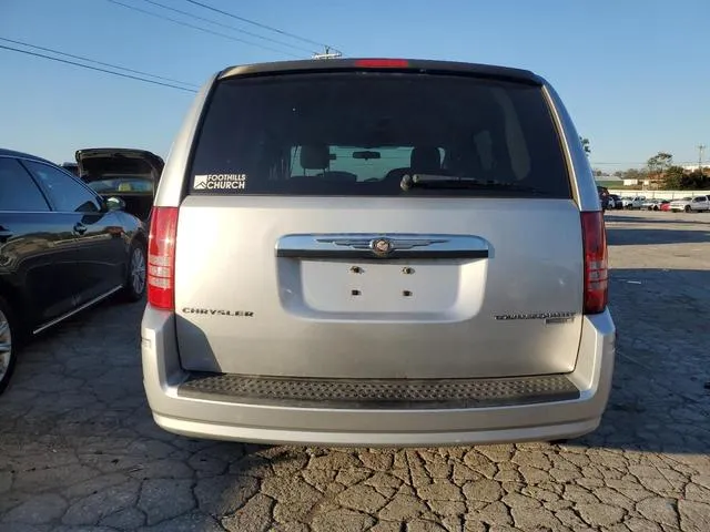 2A4RR5D1XAR228134 2010 2010 Chrysler Town and Country- Touring 6