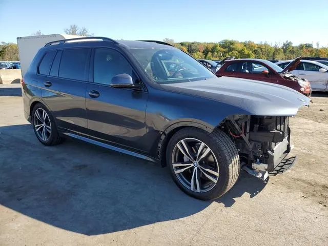 5UXCW2C04M9G58636 2021 2021 BMW X7- Xdrive40I 4