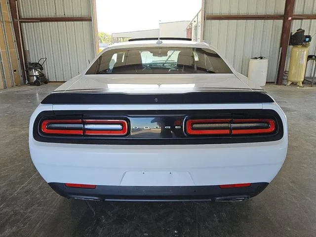 2C3CDZFJ2GH299555 2016 2016 Dodge Challenger- R/T Scat Pack 6