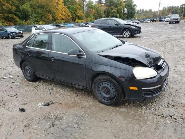 3VWRT71K75M633717 2005 2005 Volkswagen New Beetle- Tdi 4