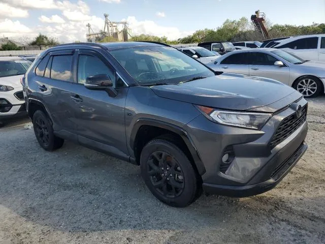 2T3W1RFV9MC138475 2021 2021 Toyota RAV4- Xle 4