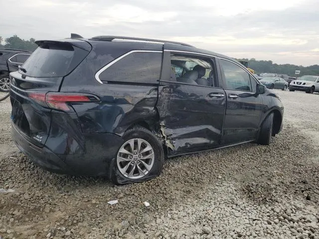 5TDYRKEC6NS112524 2022 2022 Toyota Sienna- Xle 3