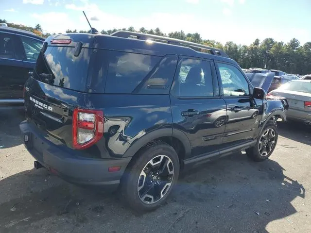 3FMCR9C66NRE30318 2022 2022 Ford Bronco- Outer Banks 3