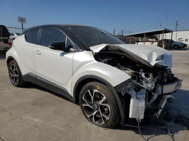 JTNKHMBX9L1080010 2020 2020 Toyota C-HR- Xle 4