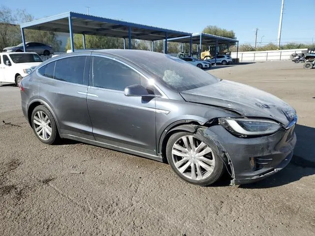 5YJXCBE2XGF006623 2016 2016 Tesla MODEL X 4