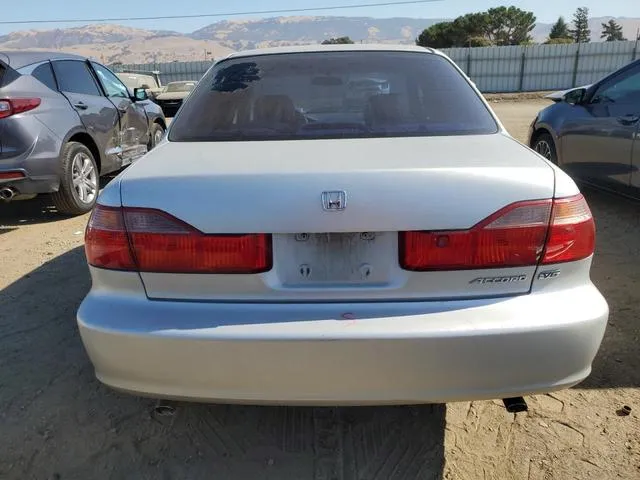 1HGCG1650YA044587 2000 2000 Honda Accord- EX 6