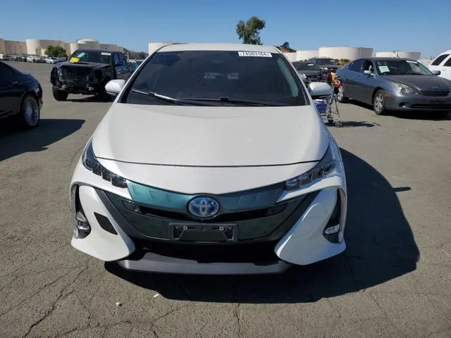 JTDKARFPXL3120096 2020 2020 Toyota Prius- LE 5