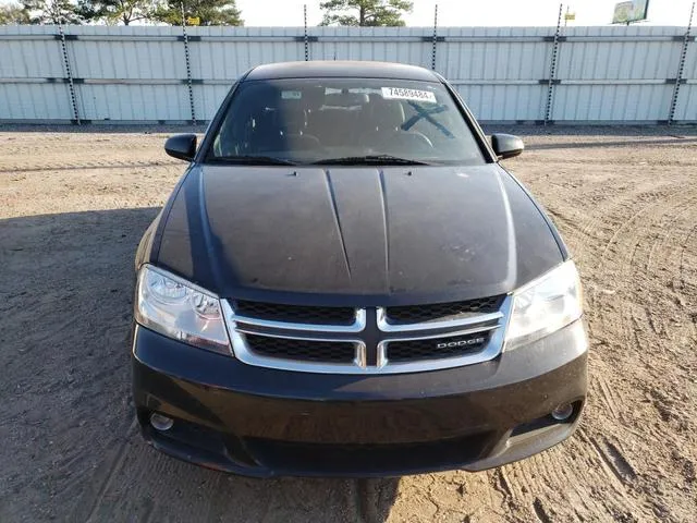 1B3BD2FB5BN514144 2011 2011 Dodge Avenger- Lux 5