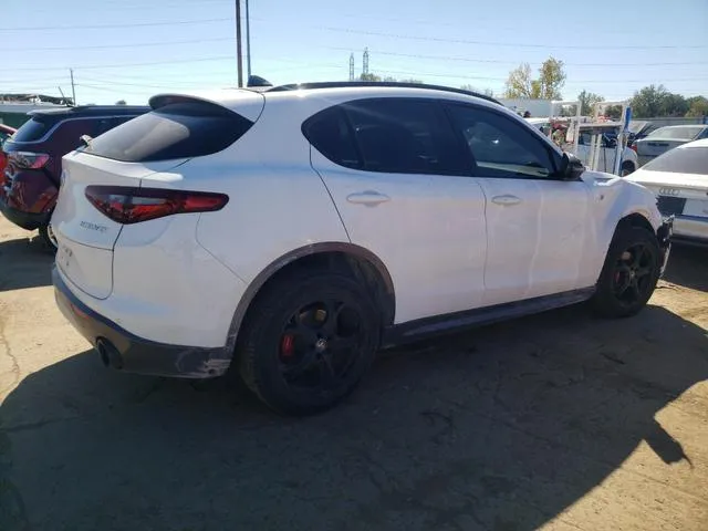 ZASPAKBN2N7D41728 2022 2022 Alfa Romeo Stelvio- TI 3