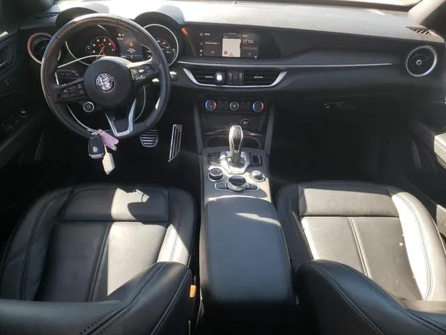 ZASPAKBN2N7D41728 2022 2022 Alfa Romeo Stelvio- TI 8