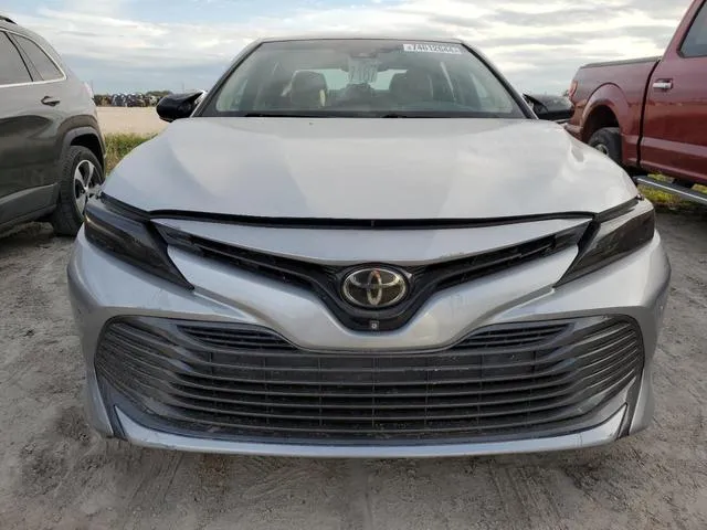 4T1BZ1HK7JU010427 2018 2018 Toyota Camry- Xse 5