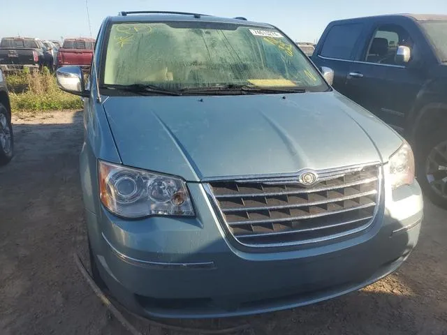 2A8HR64X48R689943 2008 2008 Chrysler Town and Country- Limited 5