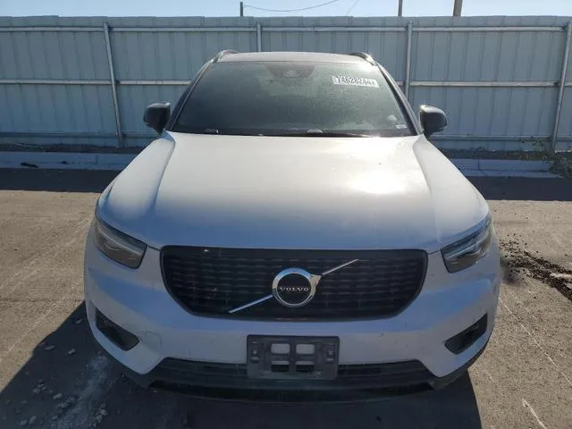 YV4162UM8M2570671 2021 2021 Volvo XC40- T5 R-Design 5