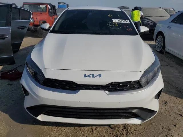 3KPF24AD7PE634467 2023 2023 KIA Forte- LX 5