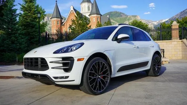 WP1AF2A55FLB93793 2015 2015 Porsche Macan- Turbo 2