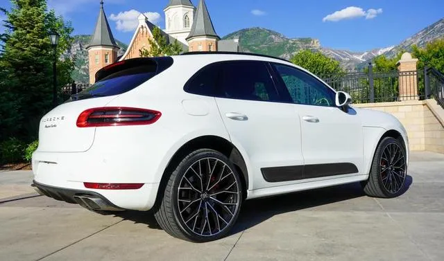 WP1AF2A55FLB93793 2015 2015 Porsche Macan- Turbo 4