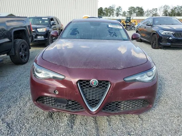 ZARFAEEN3H7557826 2017 2017 Alfa Romeo Giulia- Ti Q4 5