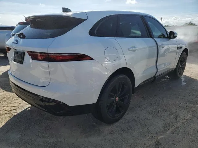 SADCJ2EX9NA697587 2022 2022 Jaguar F-Pace- S 3