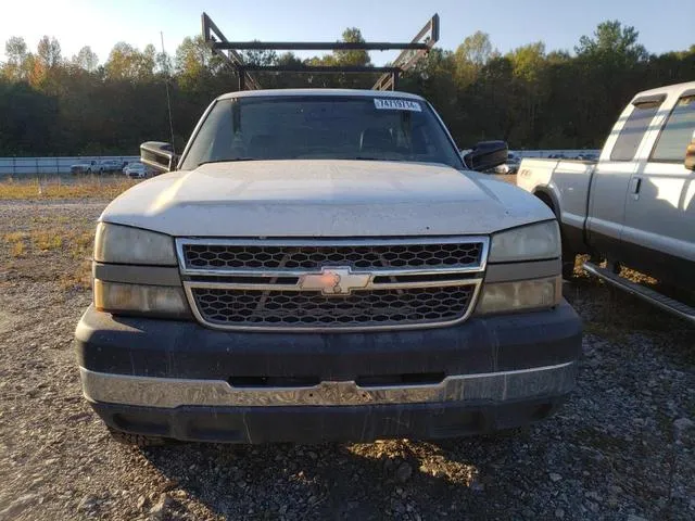 1GBHC24U96E165662 2006 2006 Chevrolet Silverado- C2500 Heav 5