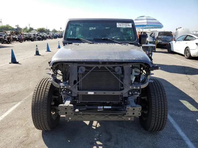 1C4HJXEG7JW175410 2018 2018 Jeep Wrangler- Sahara 5