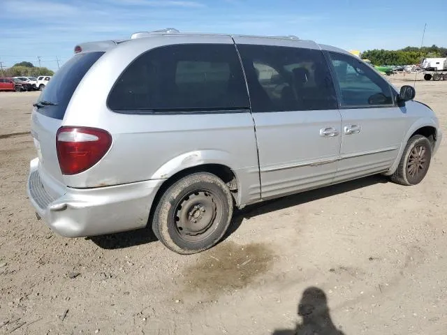 2C8GP64L52R543627 2002 2002 Chrysler Town and Country- Limited 3