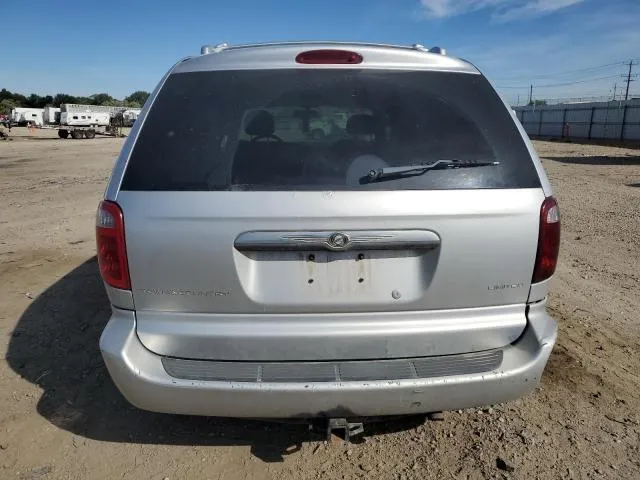 2C8GP64L52R543627 2002 2002 Chrysler Town and Country- Limited 6