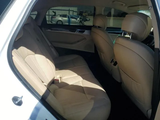 KMTFN4JE3KU309892 2019 2019 Genesis G80- Base 10