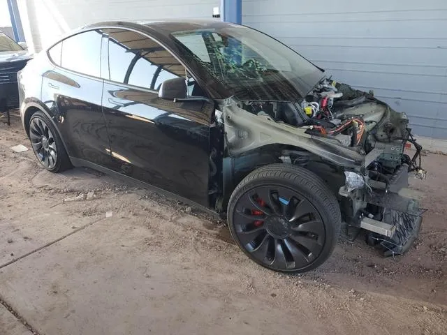 7SAYGDEF6NF395932 2022 2022 Tesla MODEL Y 4