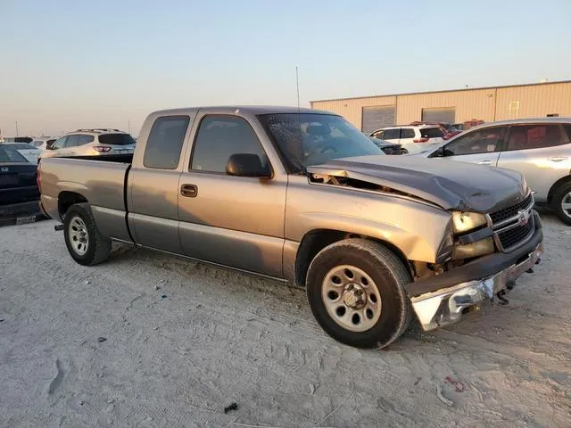 1GCEC19X17Z104036 2007 2007 Chevrolet Silverado- C1500 Classic 4