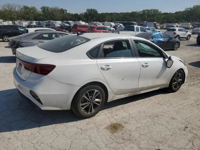 3KPF24AD2PE579863 2023 2023 KIA Forte- LX 3