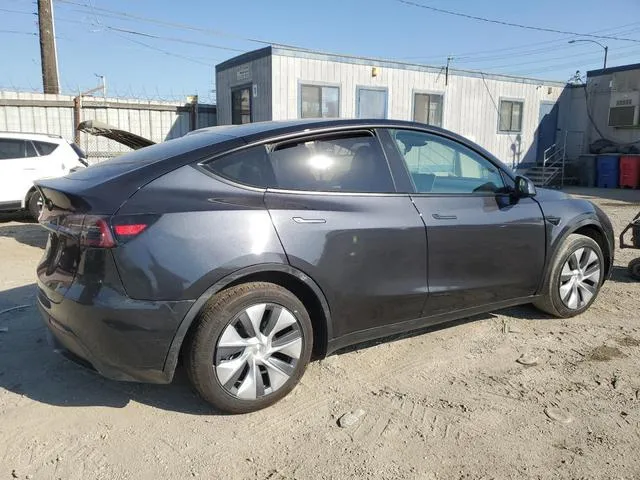 7SAYGDED6RF103975 2024 2024 Tesla Model Y- Long Range/Rwd 3