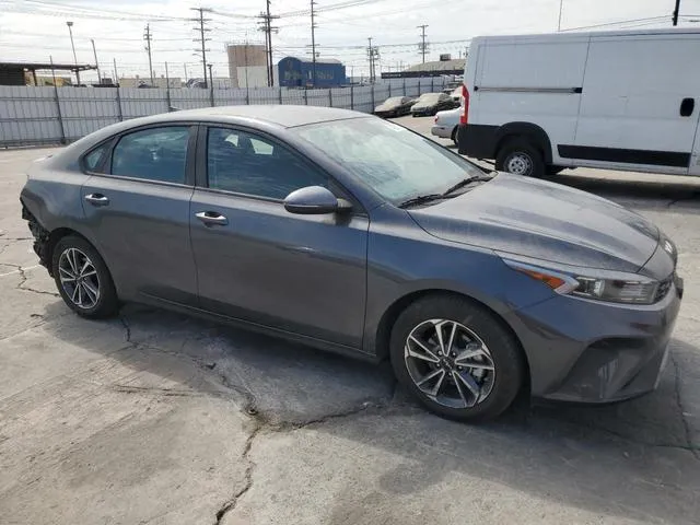 3KPF24AD1PE528886 2023 2023 KIA Forte- LX 4