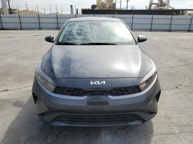 3KPF24AD1PE528886 2023 2023 KIA Forte- LX 5