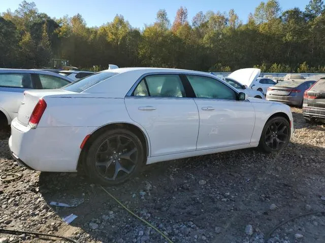 2C3CCAAG6JH278294 2018 2018 Chrysler 300- Touring 3