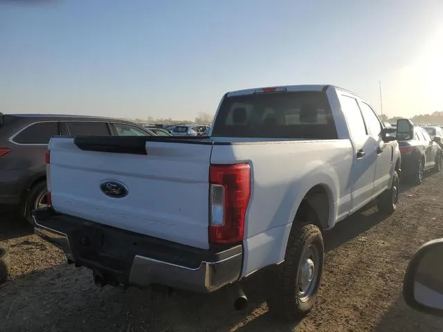 1FT7W2B60HEC82942 2017 2017 Ford F-250- Super Duty 3