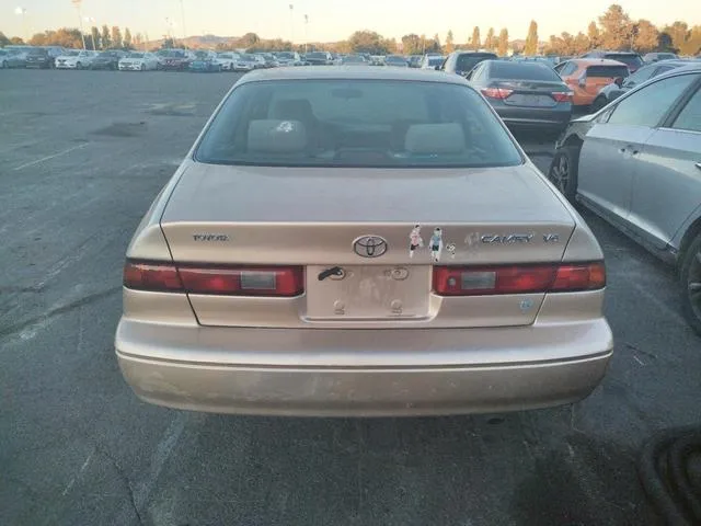 JT2BF22K0V0082622 1997 1997 Toyota Camry- LE 6