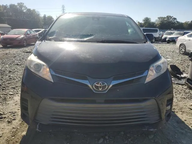 5TDYZ3DC1JS922483 2018 2018 Toyota Sienna- Xle 5